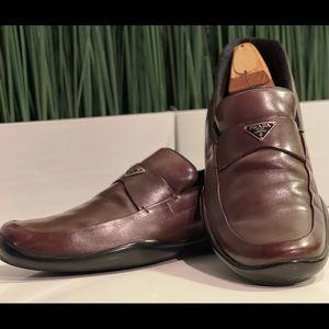Prada Brown leather slip on🔥🔥Great Condition